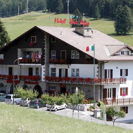 Hotel Des Alpes Castione della Presolana Exterior foto